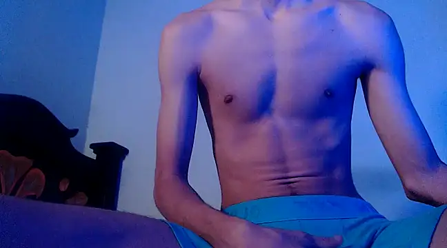 isaaclatino online show from February 26, 4:47 am