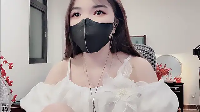 Berrysweet 68 online show from February 11, 2:44 pm