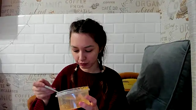 Adela Vetta online show from February 6, 2:48 pm