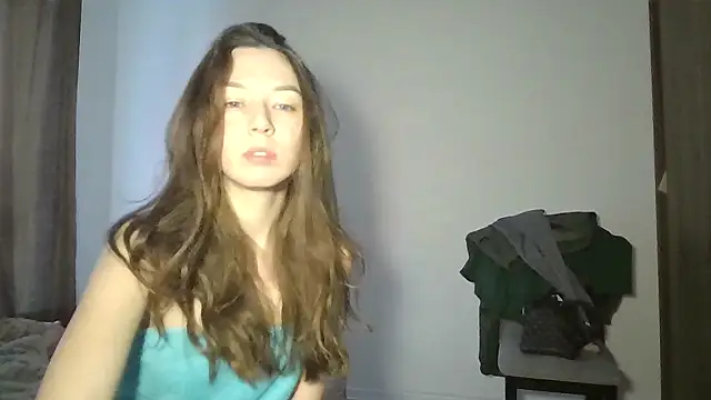 Snapshot of Adela_Vetta chatting on February 8, 5:33 am Adela Vetta online show from February 8, 5:33 am