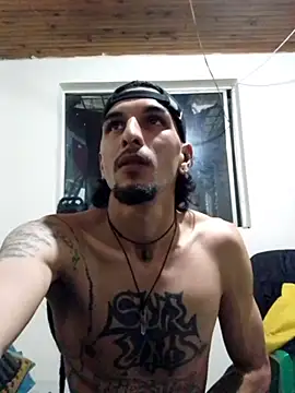 Snapshot of elgoguexxx chatting on November 23, 4:56 am elgoguexxx online show from November 23, 4:56 am