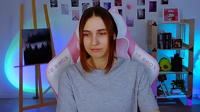 AliceCharmy online show from January 7, 3:33 pm