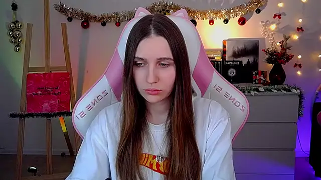 AliceCharmy online show from December 21, 10:44 am