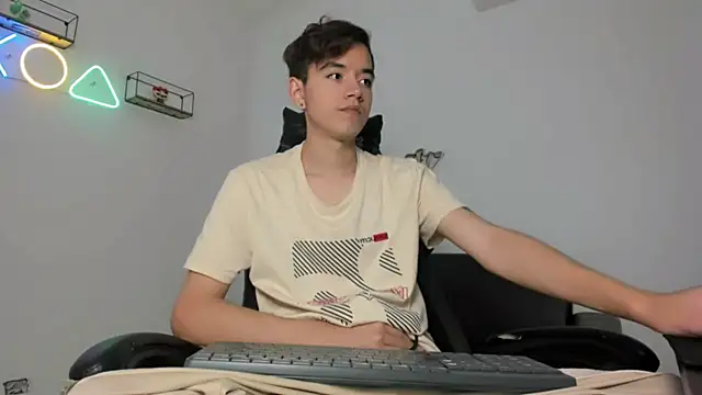 bunny maxi online show from November 17, 12:22 pm