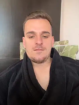 Huge cock22cm online show from May 7, 9:58 am