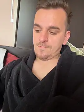 Huge cock22cm online show from May 22, 6:42 am