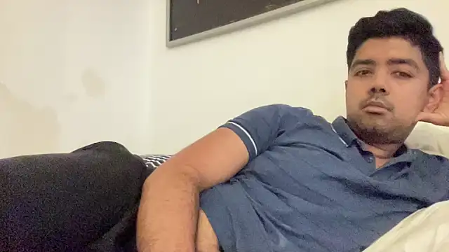 Snapshot of PRANDABOI27 chatting on December 4, 7:34 pm PRANDABOI27 online show from December 4, 7:34 pm
