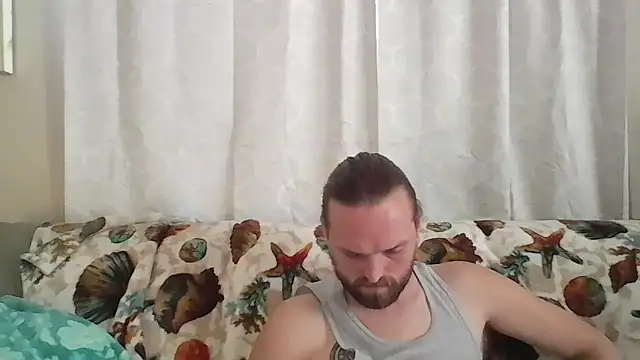VitaminDrewFl online show from May 13, 12:46 pm