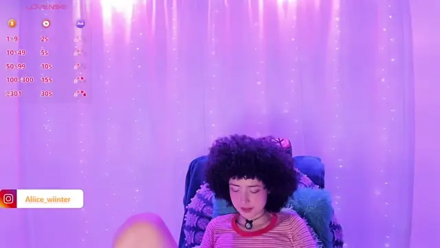 Alice winter  online show from December 25, 7:56 pm