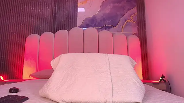 hot dione online show from January 13, 7:19 pm