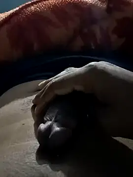 Snapshot of _devildick chatting on December 12, 5:37 pm  devildick online show from December 12, 5:37 pm