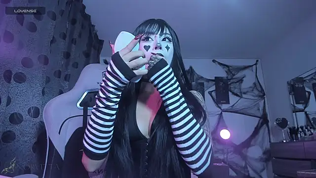 satanbabee online show from October 22, 10:42 pm