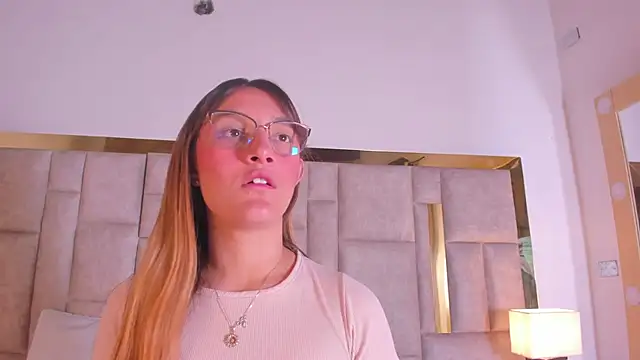 Ruth harvey  online show from September 14, 4:11 am