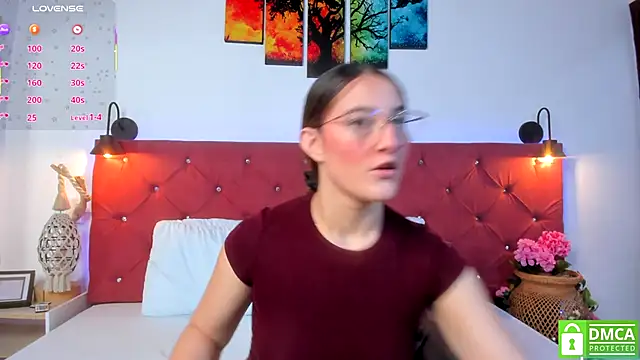 Ruth harvey  online show from November 12, 1:33 pm