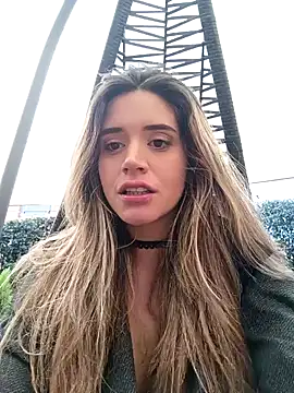 maliciaworld online show from December 10, 5:33 pm