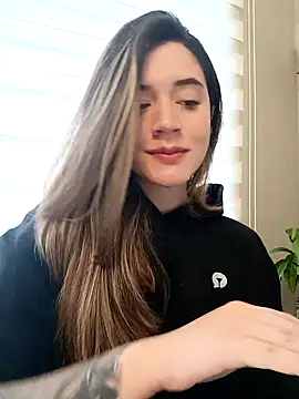 maliciaworld online show from February 2, 5:04 pm