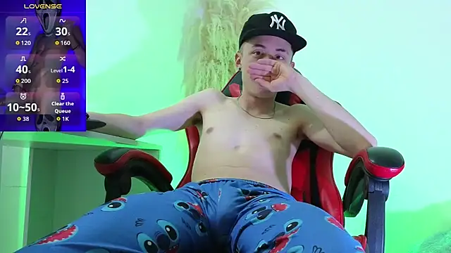 Elian Cooper online show from September 25, 1:31 am