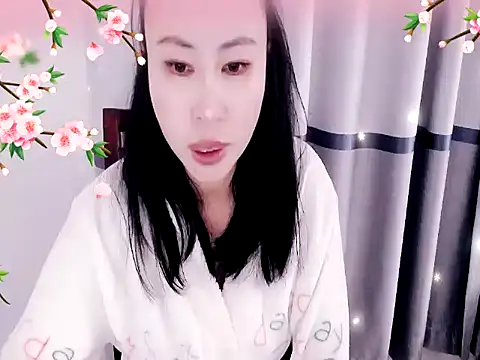 xiaoxuer online show from December 15, 5:45 am