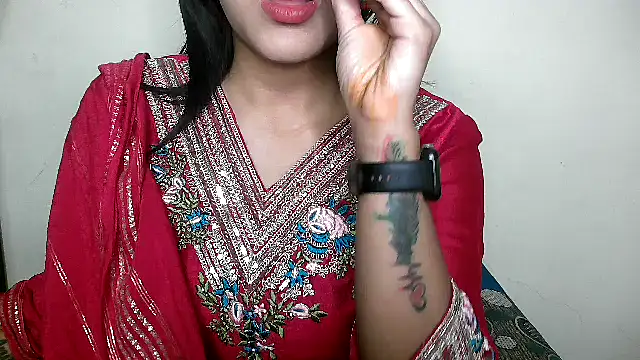 Snapshot of Princess_noorjahan chatting on January 10, 8:26 pm Princess noorjahan online show from January 10, 8:26 pm