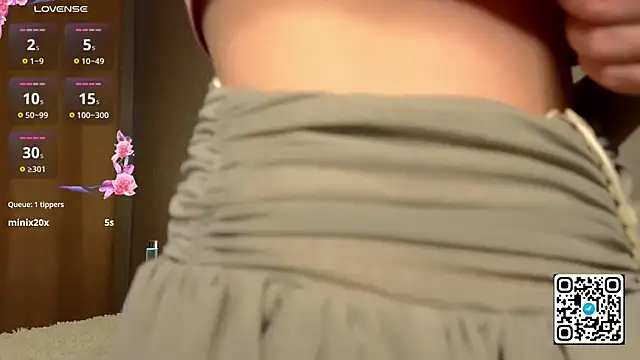 oliviabr0wn0 online show from March 15, 2:03 am