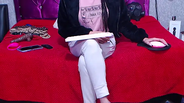 Snapshot of AyshaScott chatting on January 15, 12:36 pm AyshaScott online show from January 15, 12:36 pm