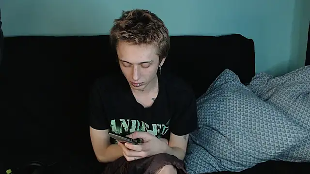 Snapshot of axxxturel chatting on December 11, 9:12 pm axxxturel online show from December 11, 9:12 pm