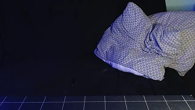 Snapshot of axxxturel chatting on December 14, 8:18 pm axxxturel online show from December 14, 8:18 pm