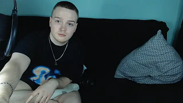 Snapshot of axxxturel chatting on January 5, 9:36 pm axxxturel online show from January 5, 9:36 pm