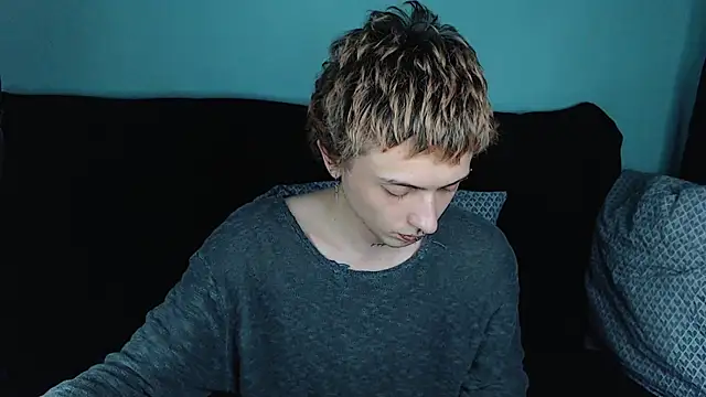 Snapshot of axxxturel chatting on January 10, 4:22 am axxxturel online show from January 10, 4:22 am