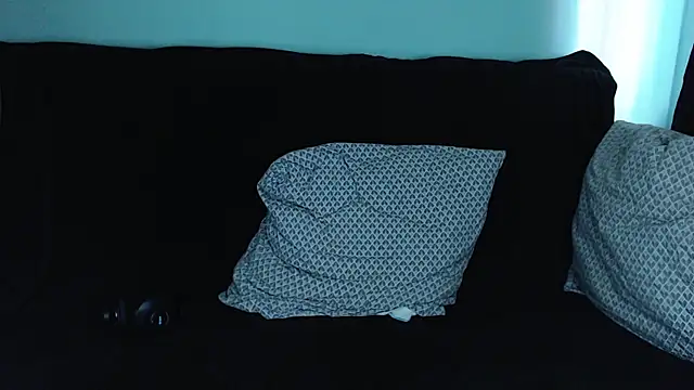 Snapshot of axxxturel chatting on January 10, 10:28 am axxxturel online show from January 10, 10:28 am