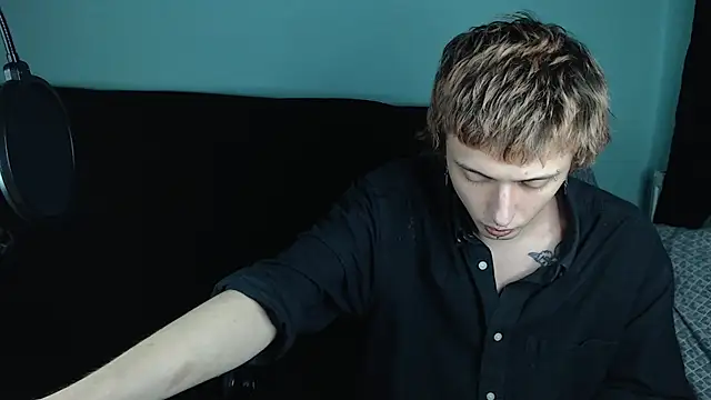 Snapshot of axxxturel chatting on January 25, 6:02 pm axxxturel online show from January 25, 6:02 pm