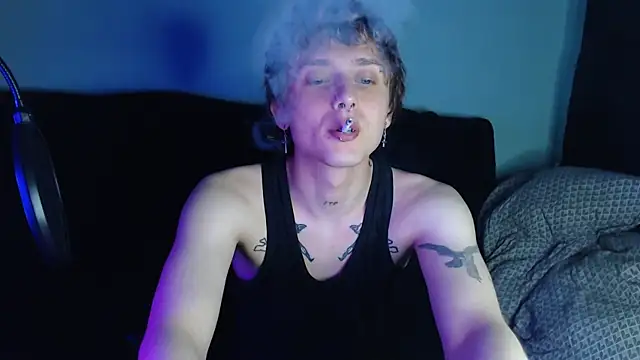 Snapshot of axxxturel chatting on March 12, 6:55 pm axxxturel online show from March 12, 6:55 pm