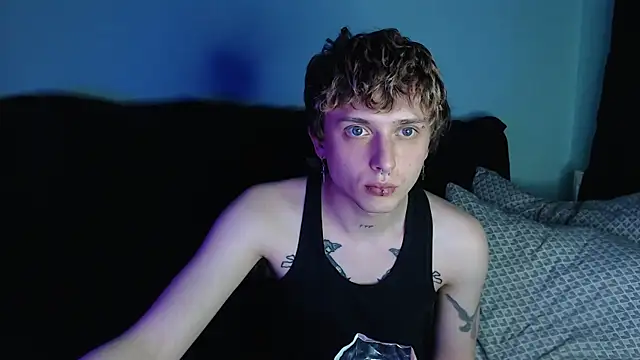 Snapshot of axxxturel chatting on March 14, 11:53 pm axxxturel online show from March 14, 11:53 pm