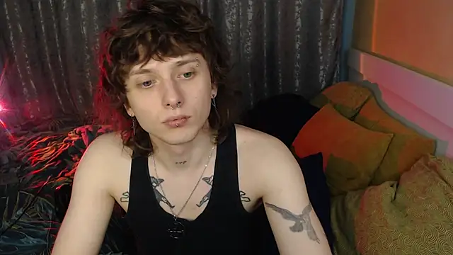 Snapshot of axxxturel chatting on December 2, 11:11 pm axxxturel online show from December 2, 11:11 pm