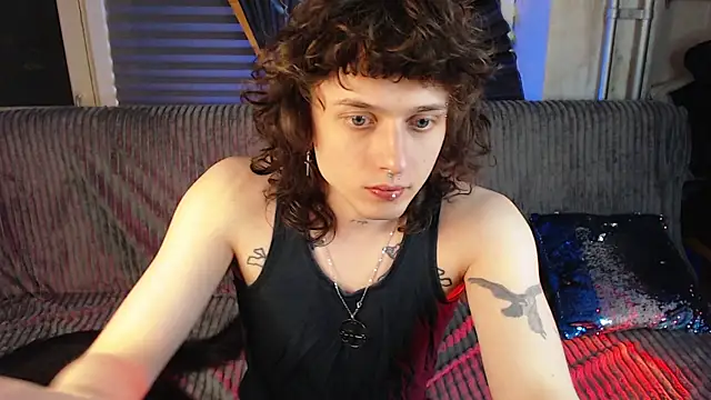 axxxturel online show from April 15, 7:10 pm