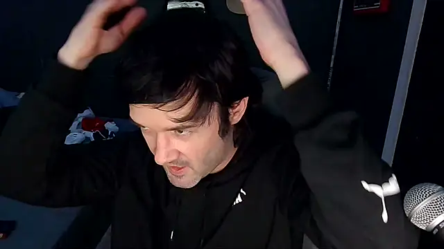 Stix Zadinia online show from December 4, 5:43 pm