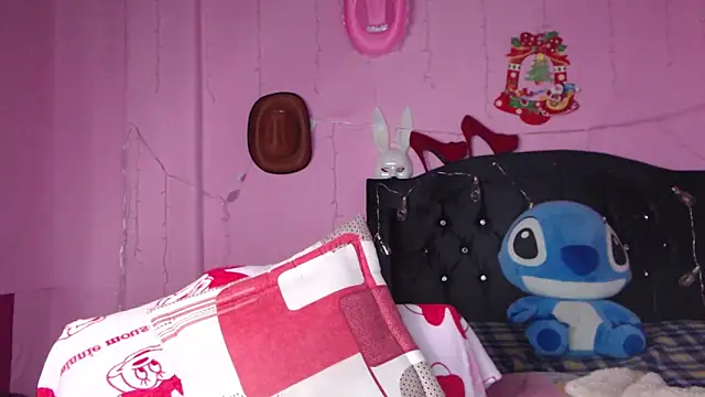 Snapshot of NikkiRous_ chatting on February 28, 4:31 pm NikkiRous online show from February 28, 4:31 pm