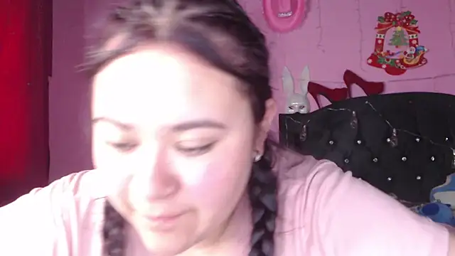 Snapshot of NikkiRous_ chatting on March 21, 4:29 pm NikkiRous online show from March 21, 4:29 pm