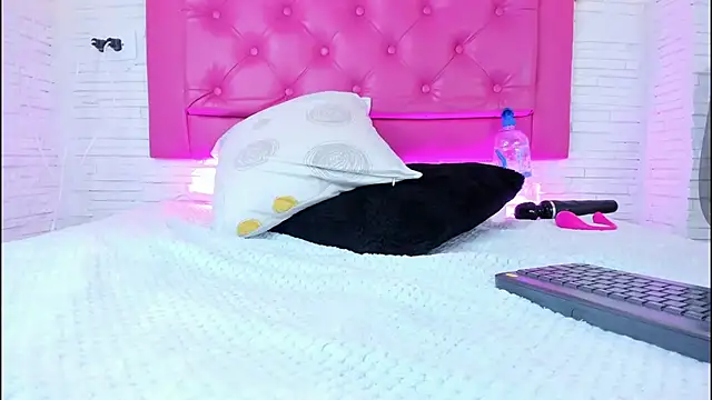 mia 099 online show from January 30, 10:19 pm