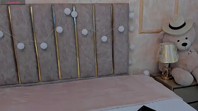 Cheerrysweett online show from December 13, 12:50 pm