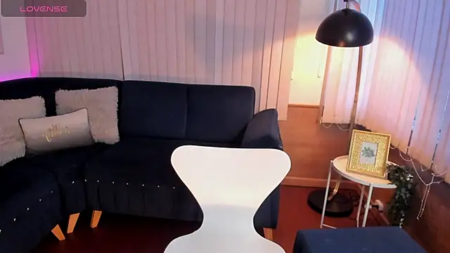 cami cruzz online show from January 21, 11:24 pm