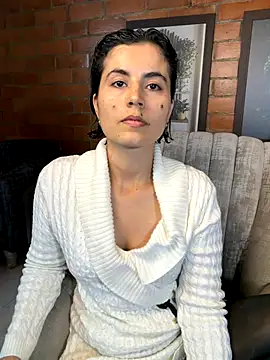 kanela3434 online show from December 17, 5:02 am