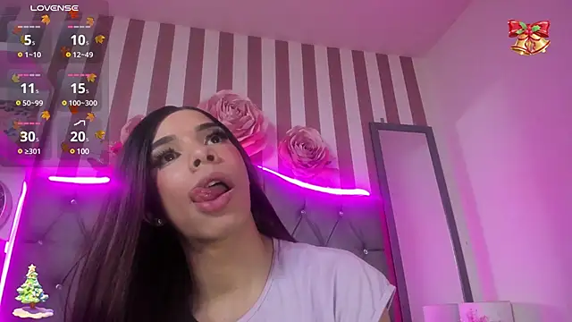 Snapshot of Giorgina_Parado chatting on December 12, 11:25 pm Giorgina Parado online show from December 12, 11:25 pm