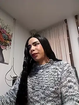 Snapshot of Giorgina_Parado chatting on September 23, 12:35 am Giorgina Parado online show from September 23, 12:35 am