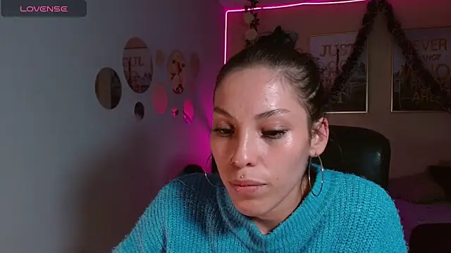 KokoAndRin online show from December 18, 7:30 pm