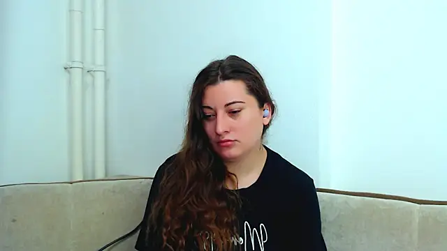 Helen Adams  online show from December 10, 4:24 am