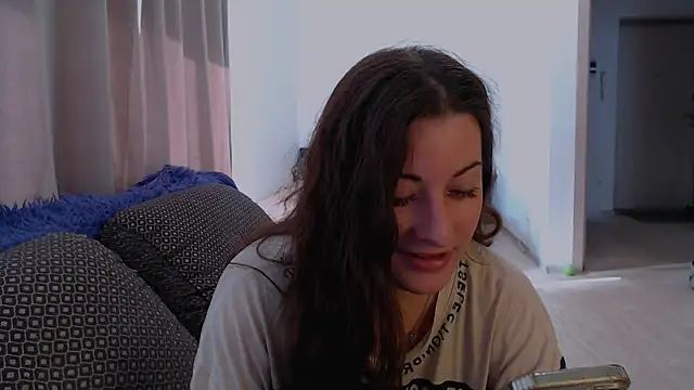 Helen Adams  online show from July 16, 5:35 am