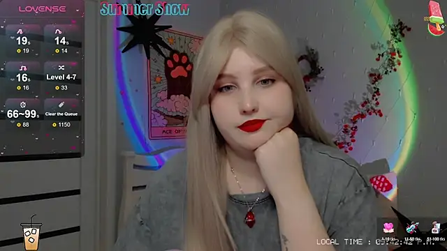 Snapshot of Crystal_Chris chatting on December 13, 7:43 pm Crystal Chris online show from December 13, 7:43 pm