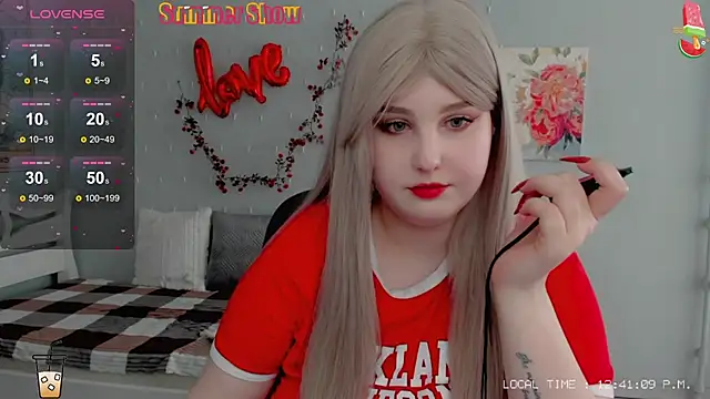 Snapshot of Crystal_Chris chatting on March 11, 10:40 am Crystal Chris online show from March 11, 10:40 am