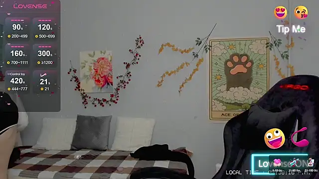 Snapshot of Crystal_Chris chatting on September 30, 4:34 pm Crystal Chris online show from September 30, 4:34 pm